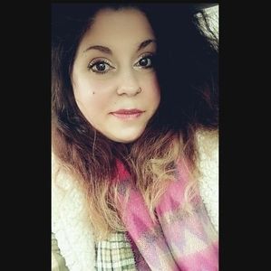 Meet your Posher, Mandy